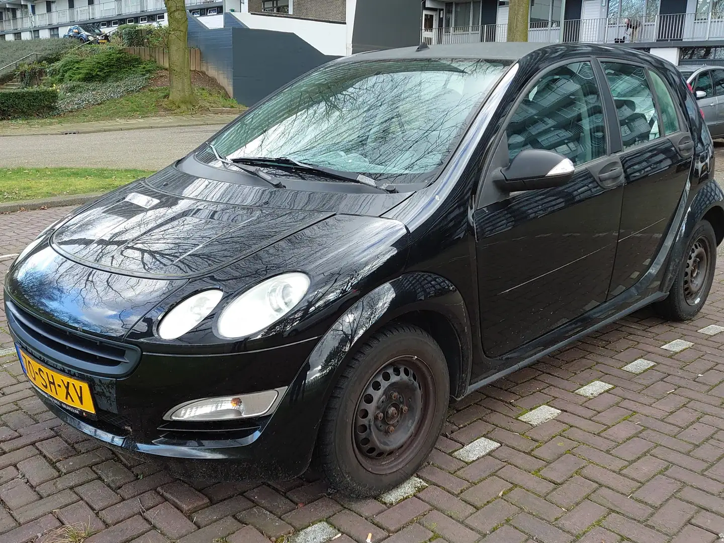 smart forFour 1.0 Edition NL Zwart - 2