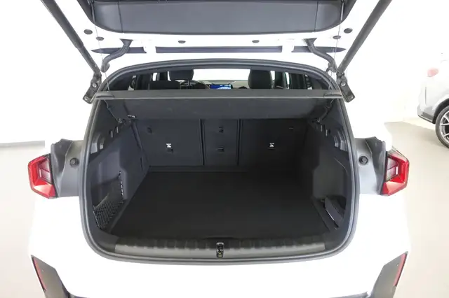 BMW X1 xDrive20d U11 Ansicht 17
