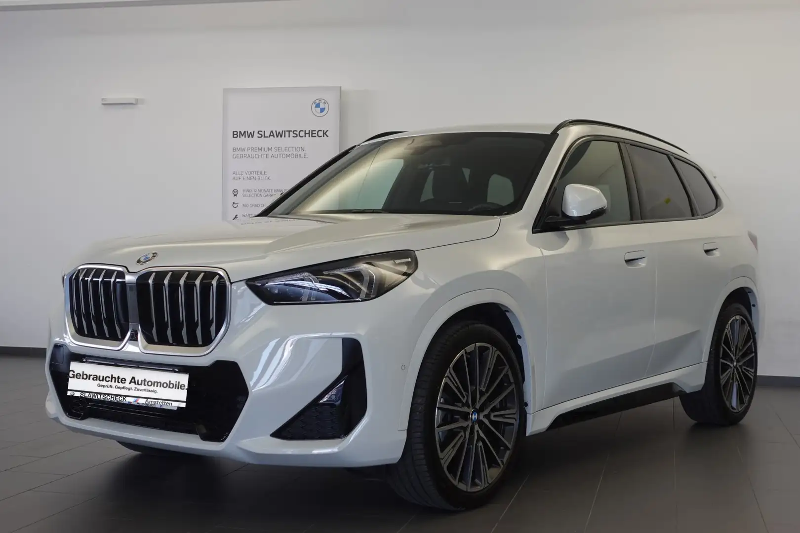 BMW X1 xDrive20d U11 Weiß - 1