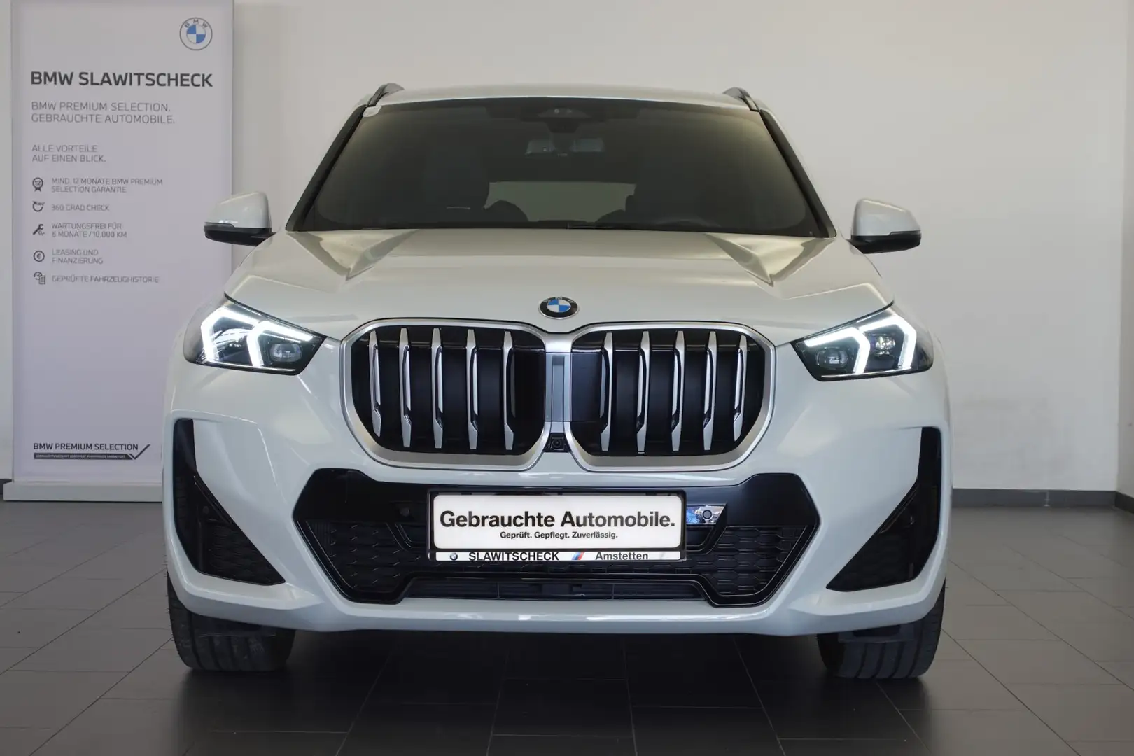 BMW X1 xDrive20d U11 Weiß - 2
