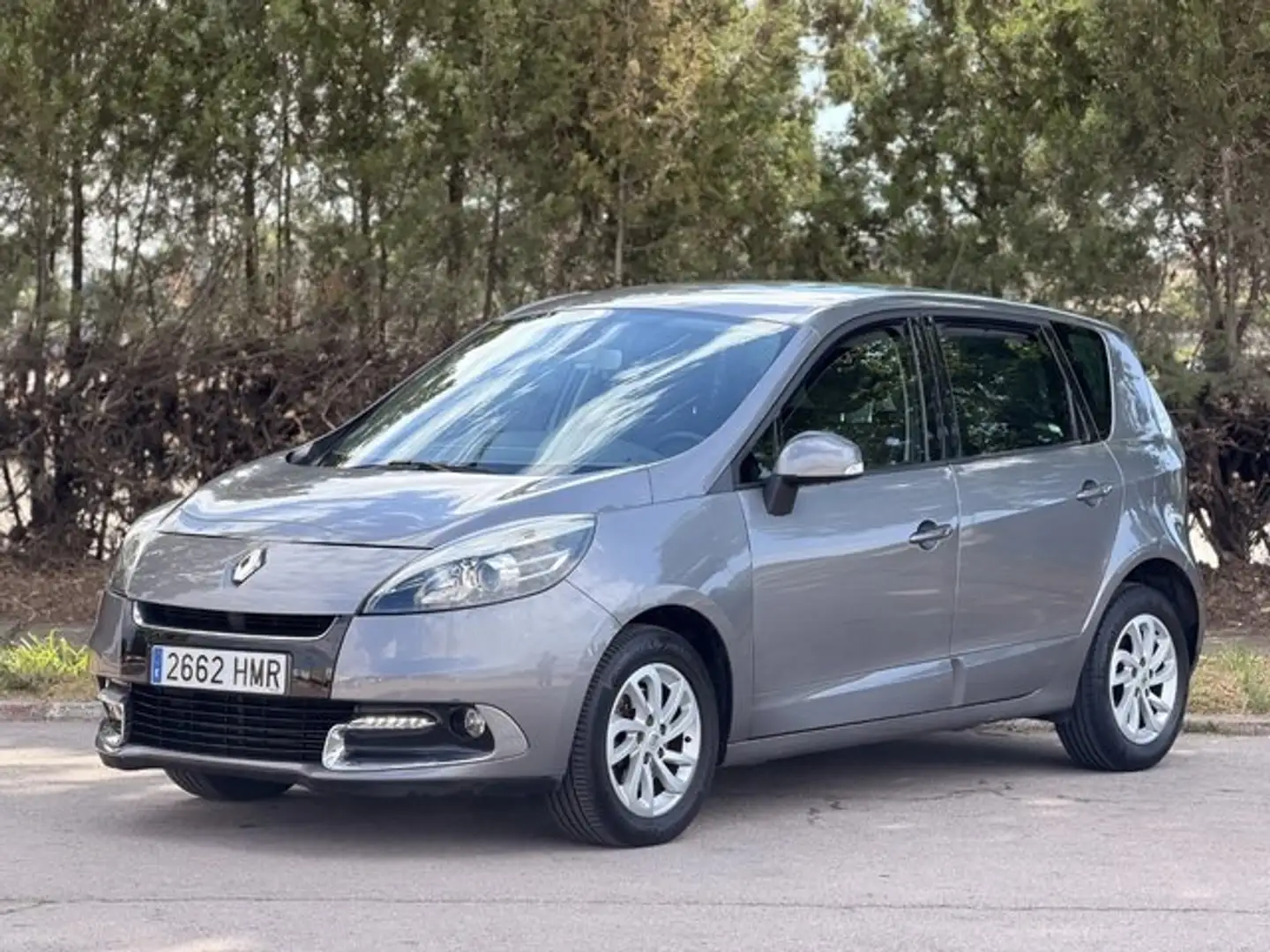 Renault Grand Scenic 1.6dCi Energy Dynamique 5pl. Beige - 1