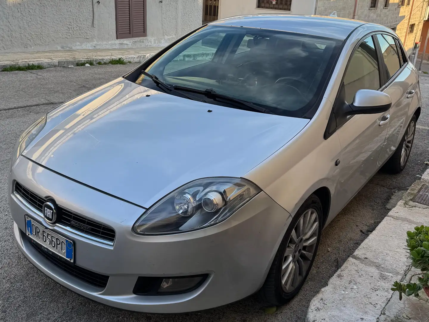 Fiat Bravo Bravo 1.6 mjt Emotion 120cv Plateado - 2