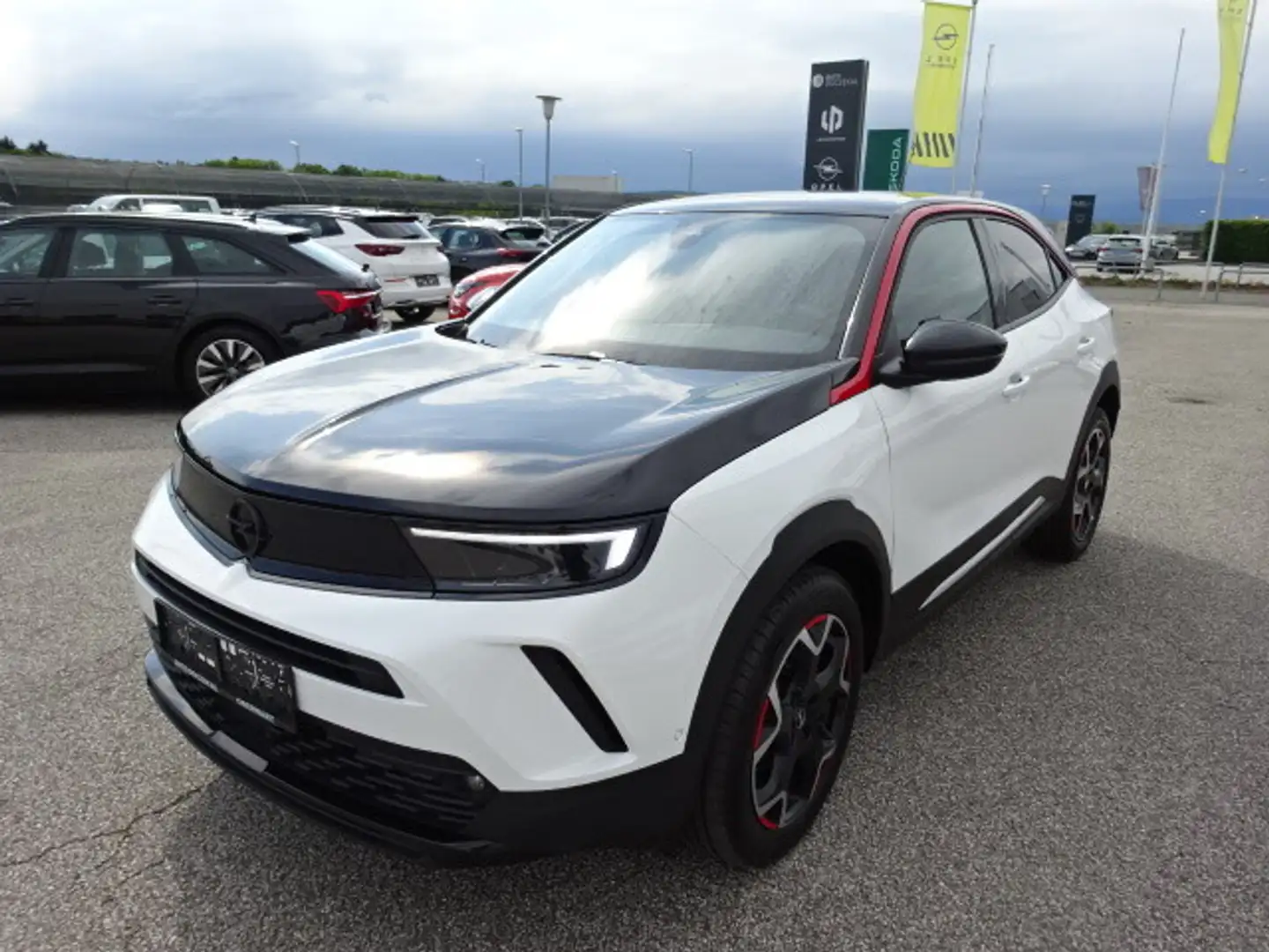 Opel Mokka 1,2 Direct Injection Turbo GS Aut. Weiß - 2