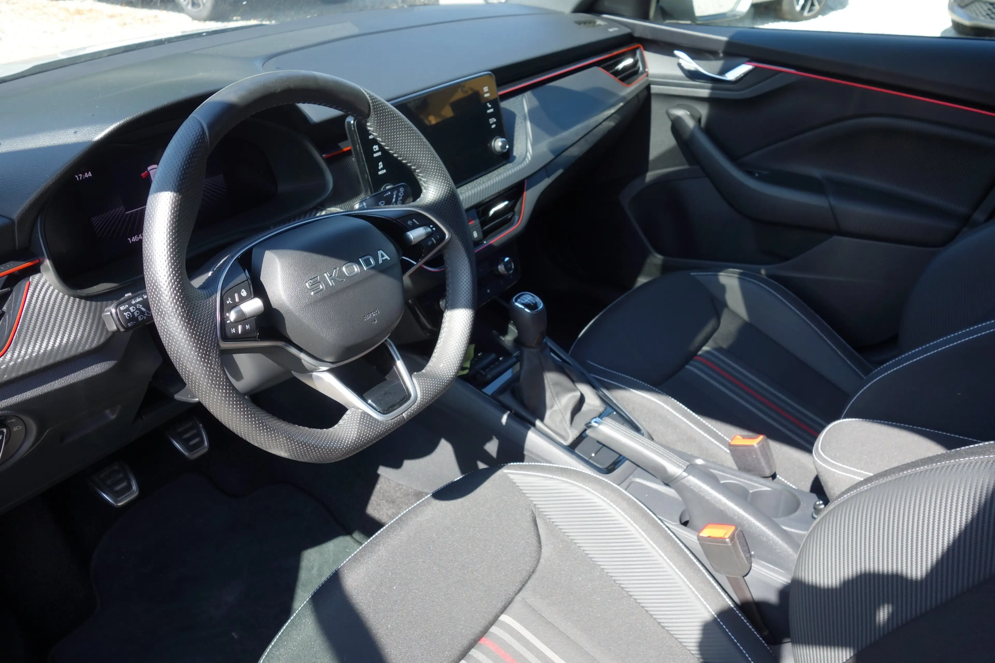 Skoda Scala Monte Carlo — photo 15