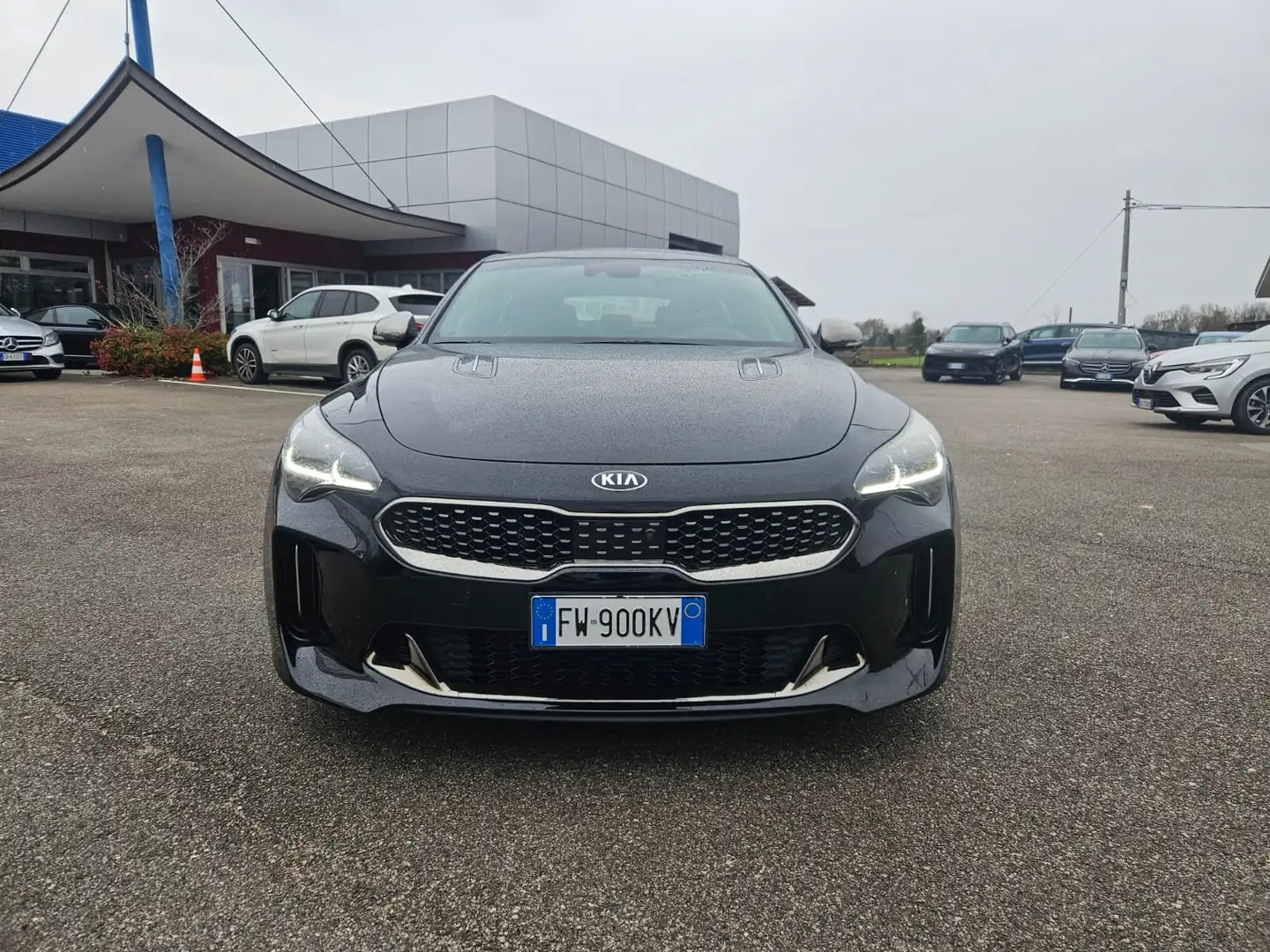 Kia Stinger 3.3 t-gdi GT awd 366cv auto my18 - FW900KV Чёрный - 2