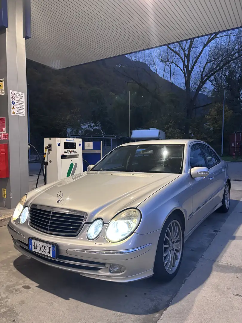 Mercedes-Benz E 320 Avantgarde - 1