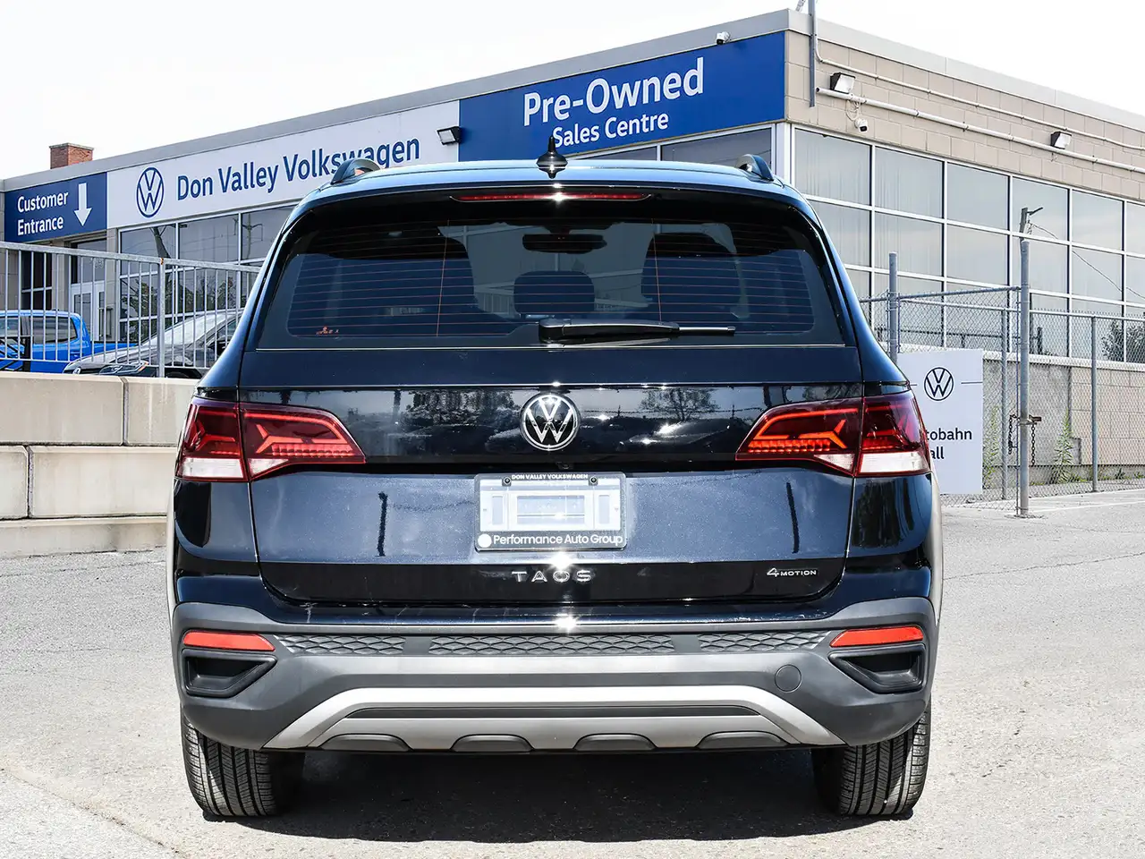 Volkswagen Taos снимка Volkswagen Taos
