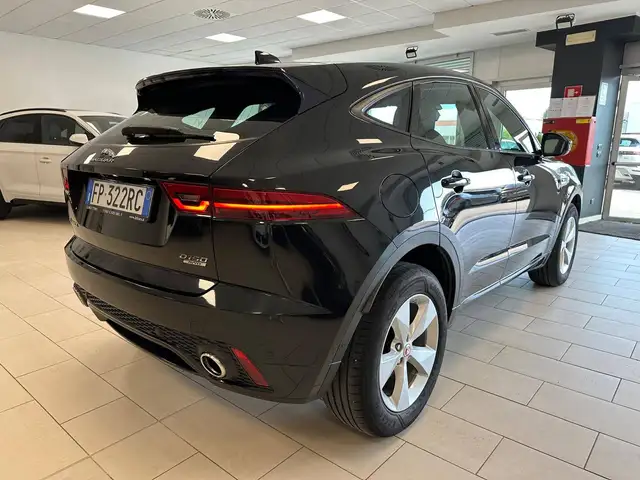 Jaguar E-Pace view 4