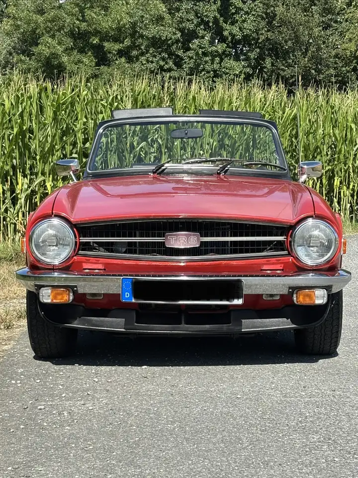 Triumph TR6 1975 - rostfrei - TÜV neu, foto 1