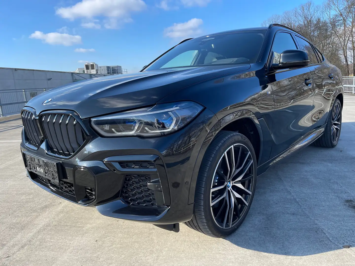 BMW X6 xDrive 30 d M Sport HEAD UP MASSAGE AHK ICONIC TOP Schwarz - 1