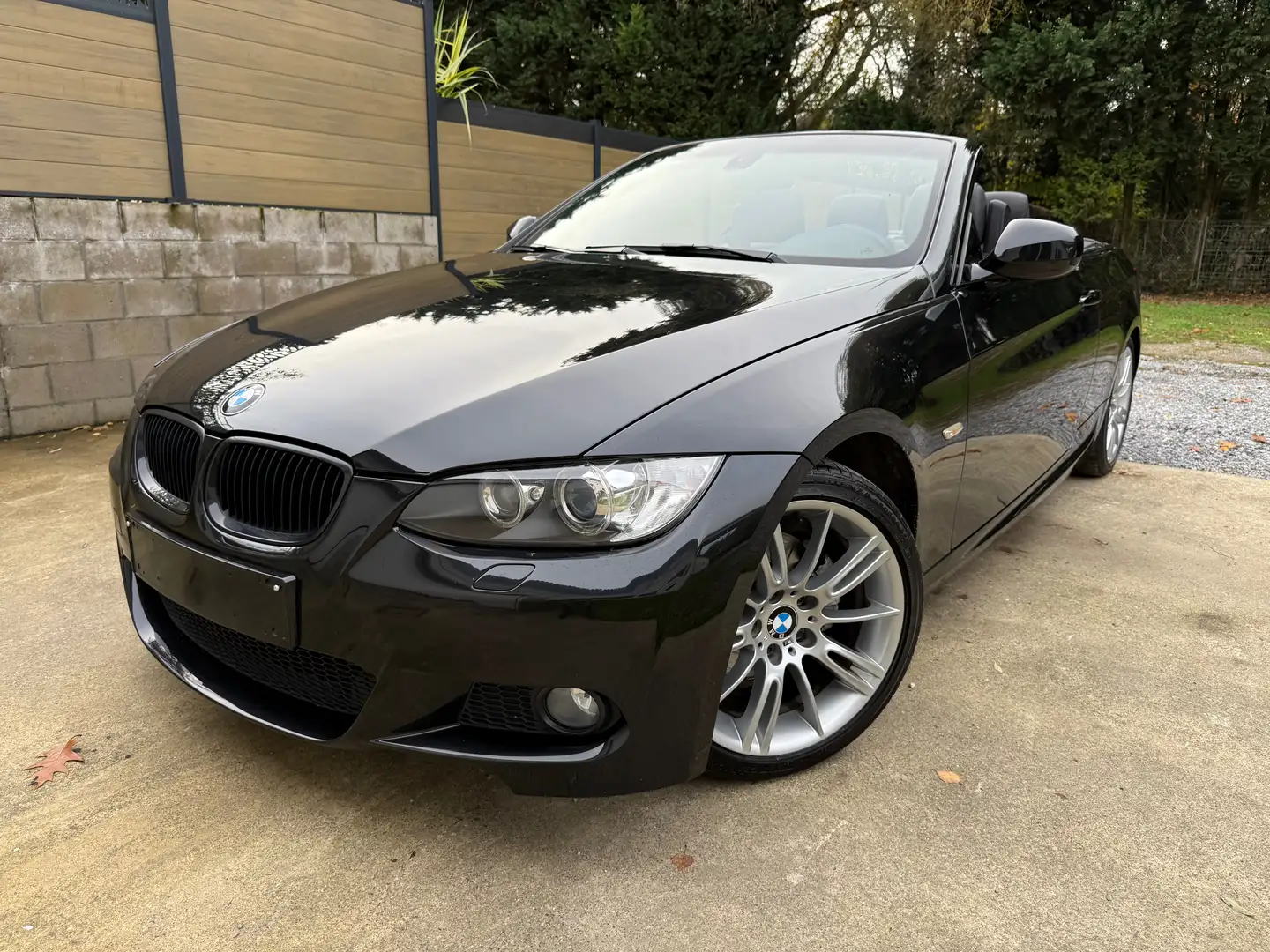 BMW 320 d✅Cabriolet🔥M-Pack intérieur+Ext🔥 Full Zwart - 1
