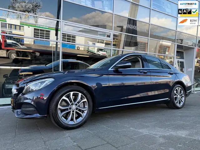 Mercedes-Benz C 350 e Lease Edition