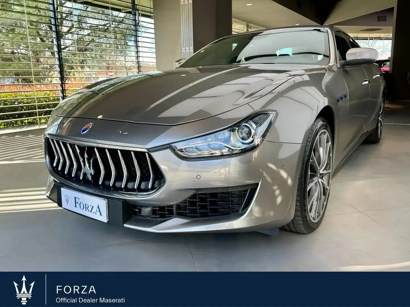 Maserati Ghibli 2.0 mhev GT 330cv , Iva esposta , km certificato Grigio - 1