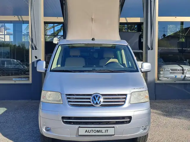 Volkswagen T5 California T5 CALIFORNIA CONFORTLINE 2.5 TDI 131 CV