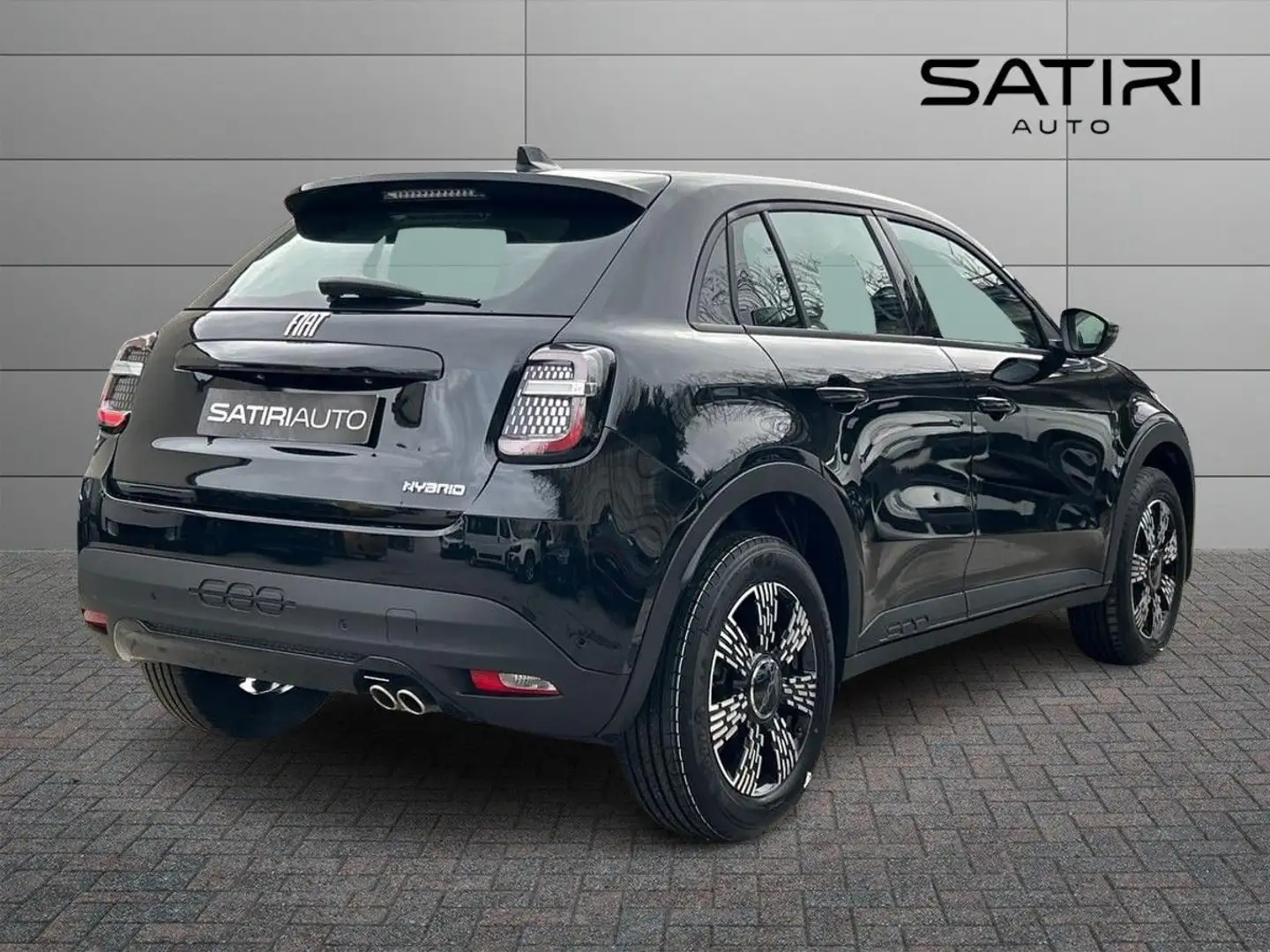 Fiat 600 Hybrid 145 CV DCT MHEV Icon Negro - 2