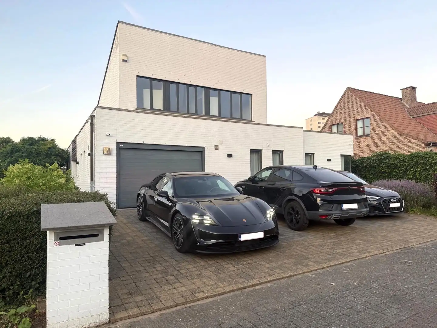 Porsche Taycan 93.4 kWh 4S - 2