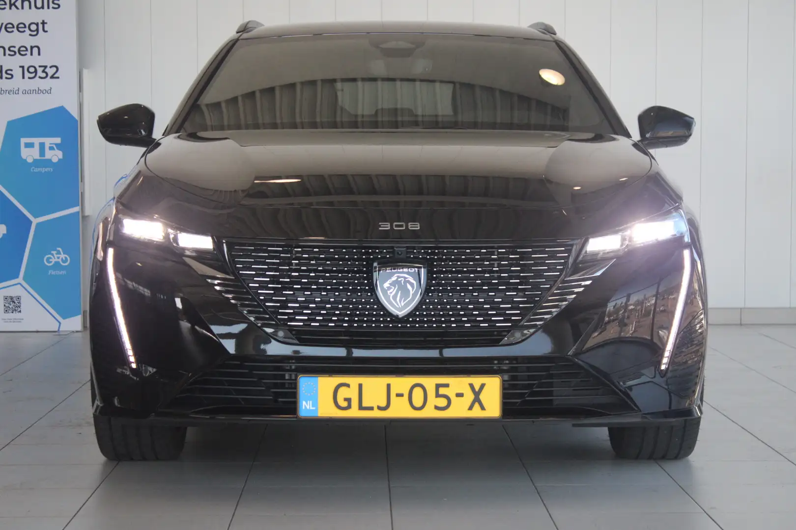 Peugeot 308 SW 1.2 Hybrid 136 e-DCS6 GT Noir - 2
