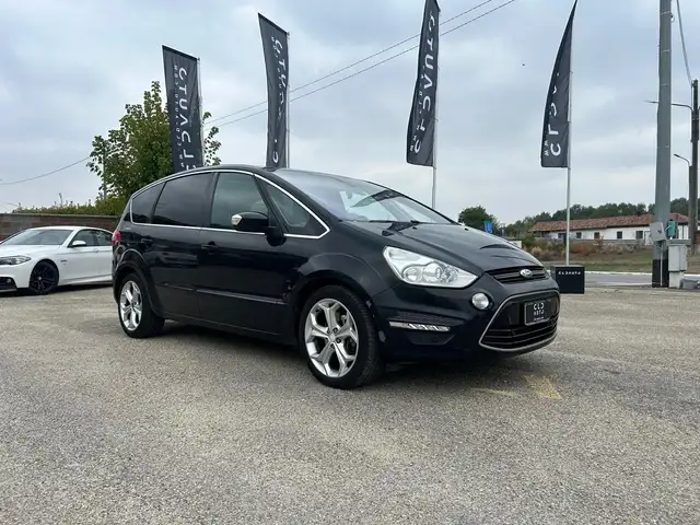 Ford S-Max view 5