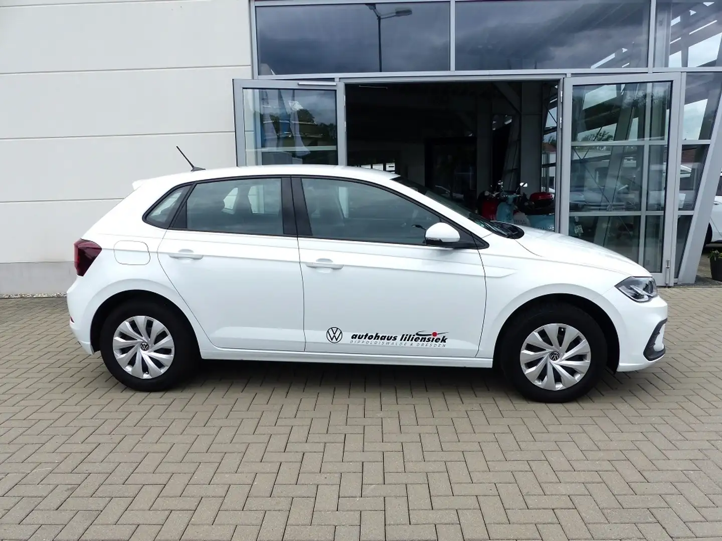 Volkswagen Polo 1.0 TSI DSG Life *LED*PDC*Klima* Weiß - 2