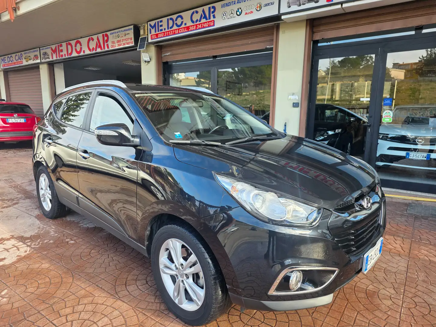 Hyundai iX35 ix35 2.0 crdi Comfort 4wd 4x4 Noir - 1