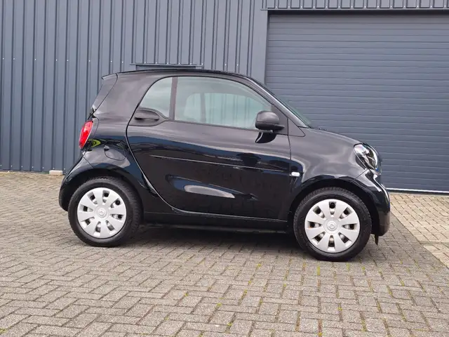 Smart Fortwo view 9