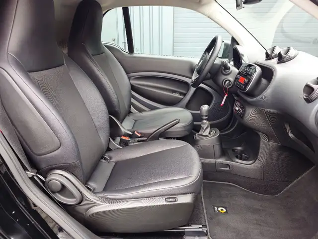 Smart Fortwo view 13