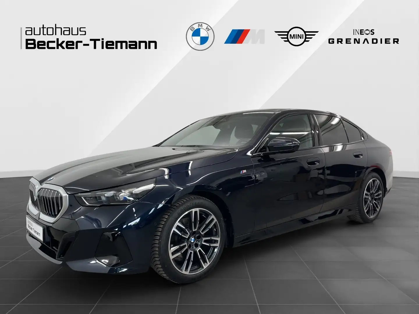 BMW 520 d A Lim,M Sportpaket,Standheizung,etc. Schwarz - 1