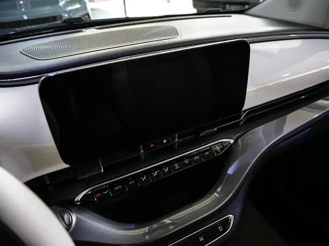 Fiat 500e view 14