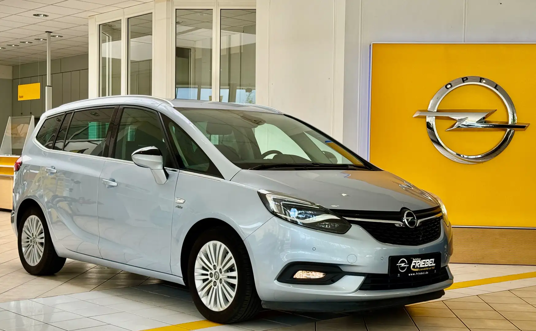 Opel Zafira Active/7-Sitze/AHZV/Navi/Sitzh/Parkp/USB/LED Blau - 1