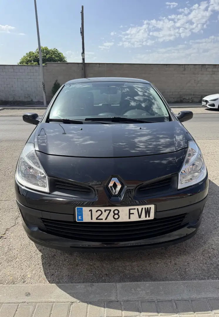 Renault Clio 1.2 16v Dynamique - 1
