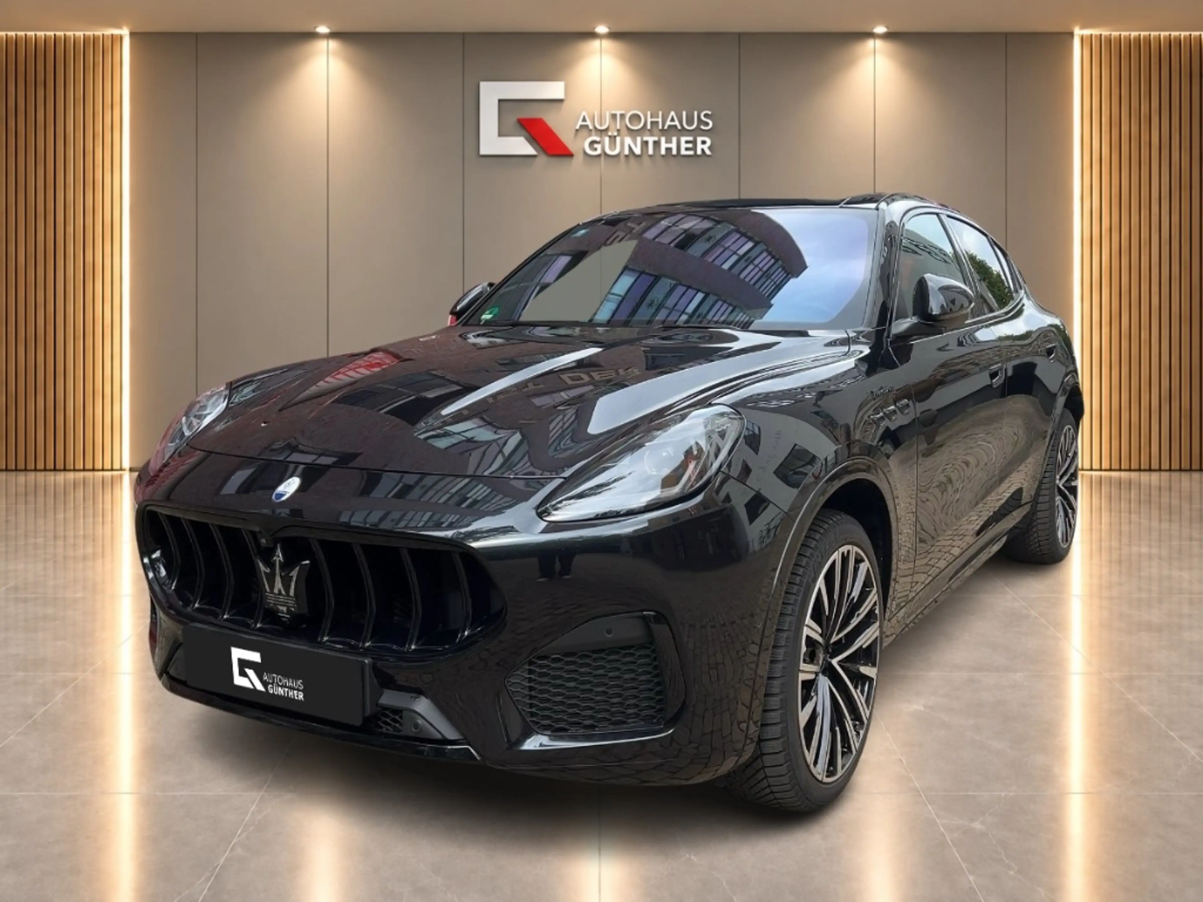 Maserati Grecale MODENA Garantie bis 11/2030 Top-Ausstattung