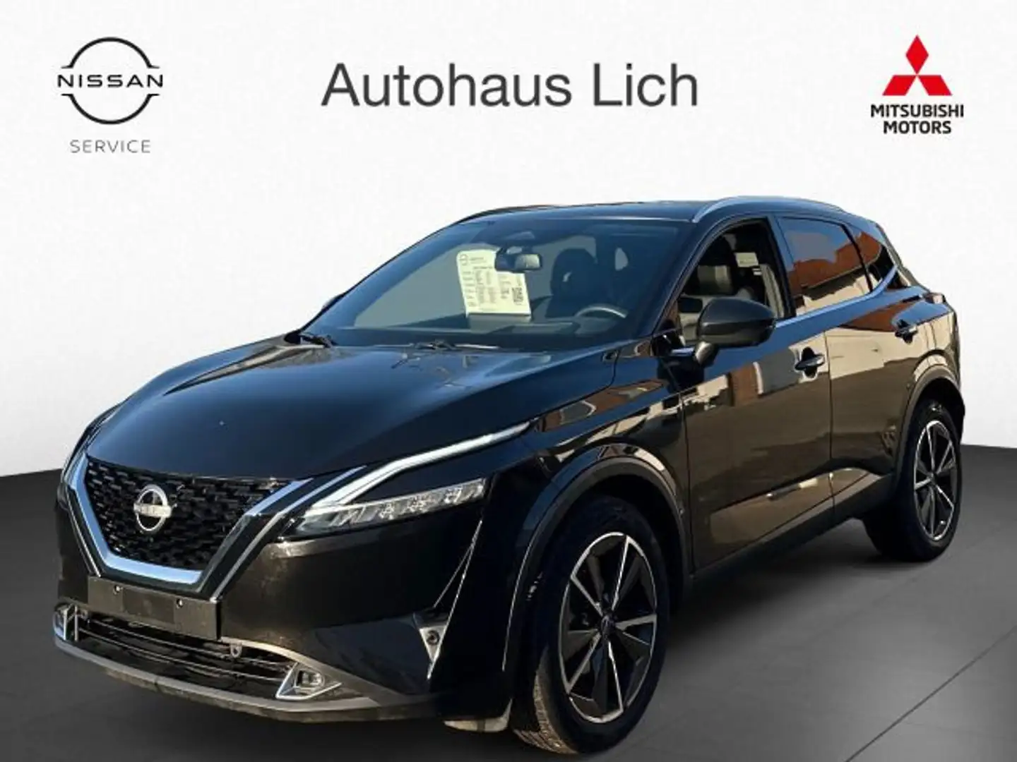 Nissan Qashqai 1.3 DIG-TMHEV Xtronic Tekna Design-Paket Schwarz - 1