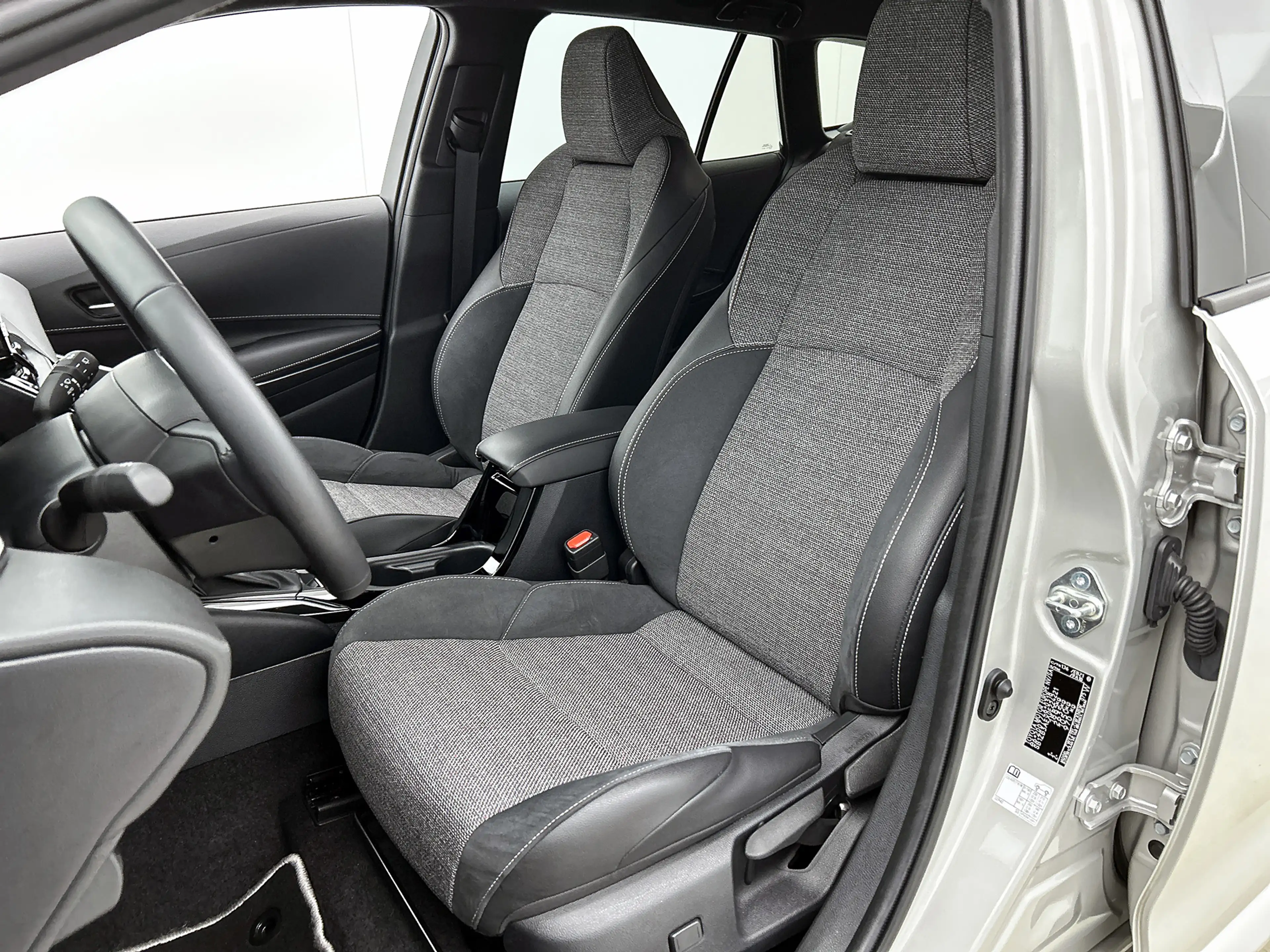 Toyota Corolla Touring Sports Hybrid 140 Dynamic | Parkeersensore — photo 14