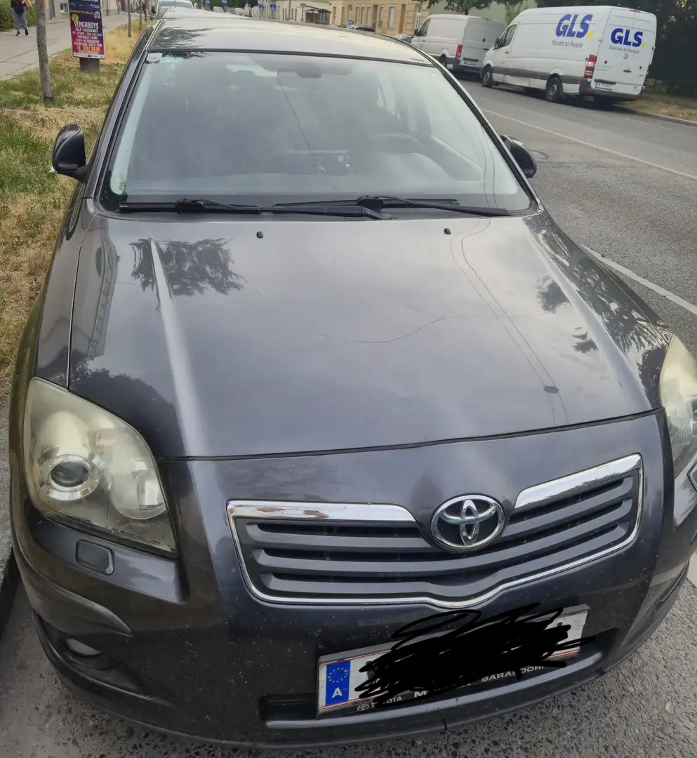 Toyota Avensis 2.0 D-4D - 2