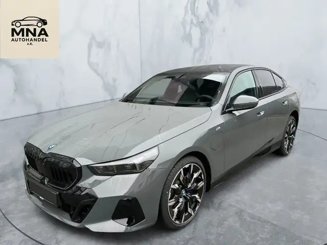 BMW 550 550e xDrive M Sportpaket Pro B&W