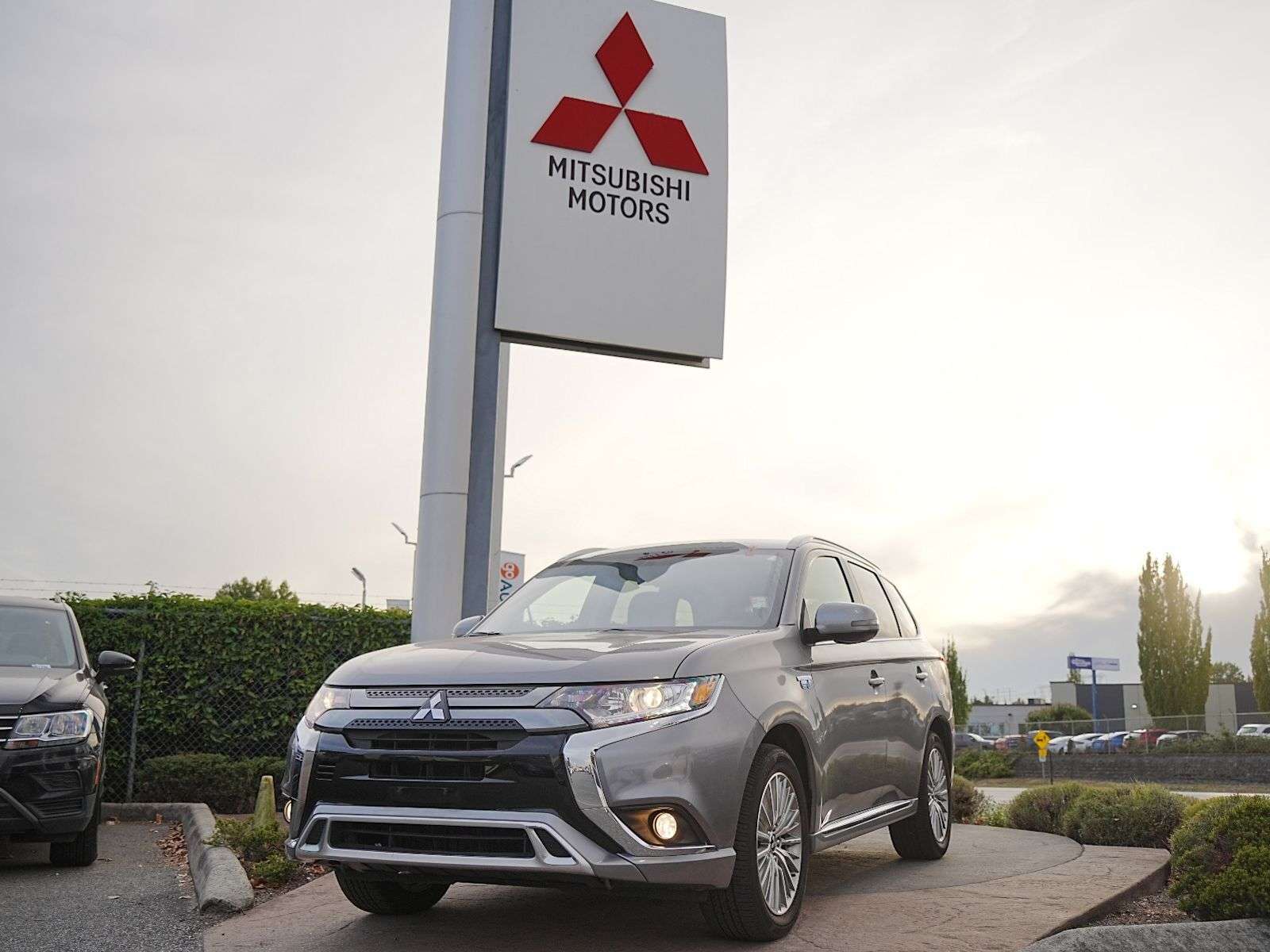 2021 Mitsubishi Outlander SE | S-AWC | 1 OWNER (Rates from 0.90% Financing)
