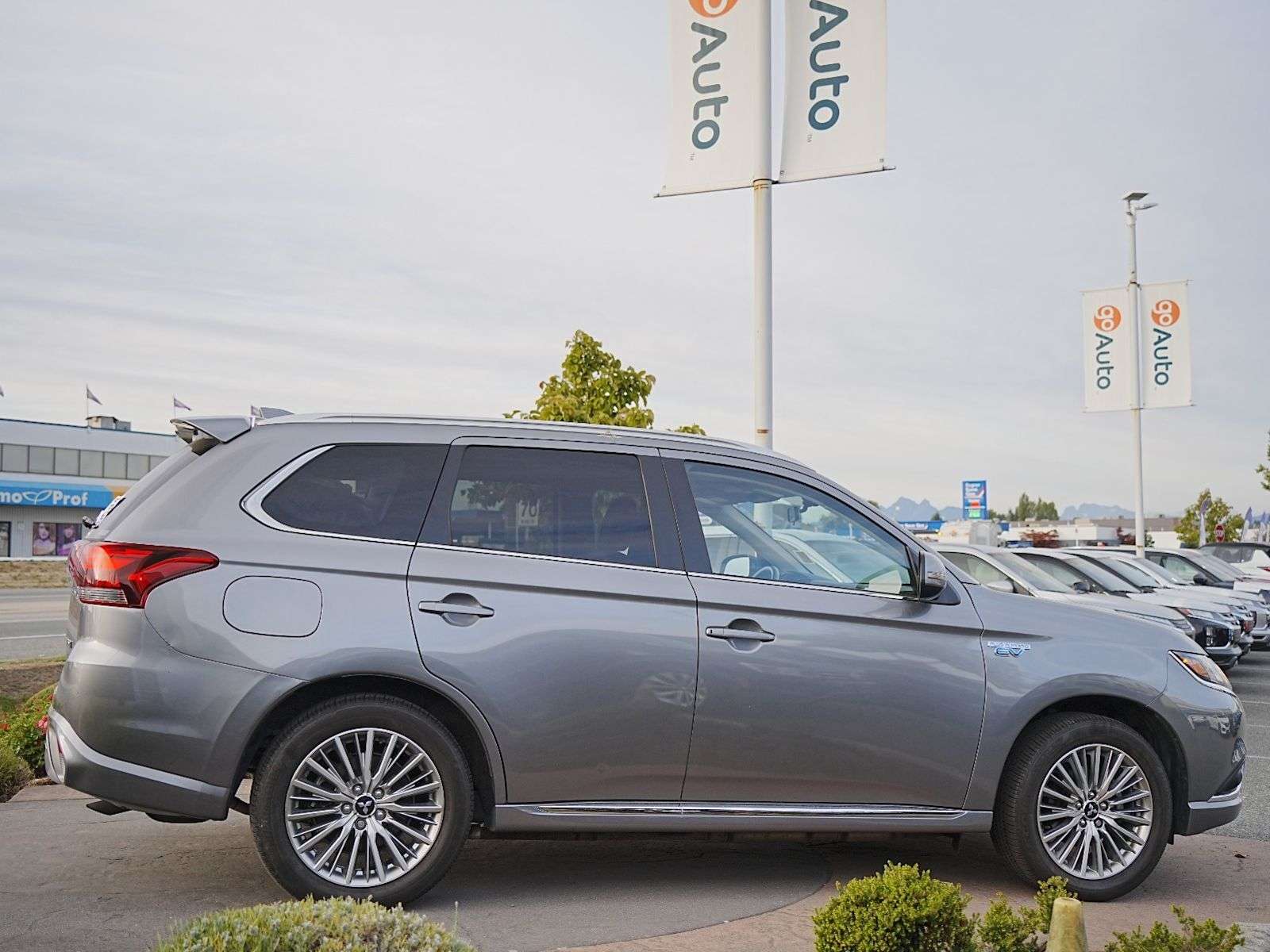 2021 Mitsubishi Outlander SE | S-AWC | 1 OWNER (Rates from 0.90% Financing) — снимка 1