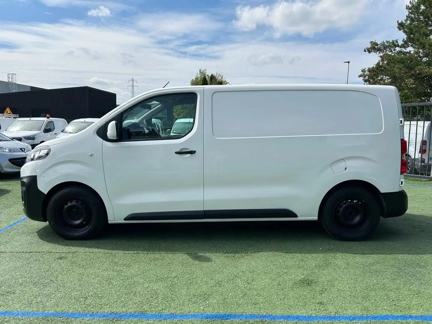 Citroen Jumpy Citroën (10.490 HT) 1.6 BlueHDi 115ch Business Blanc - 2