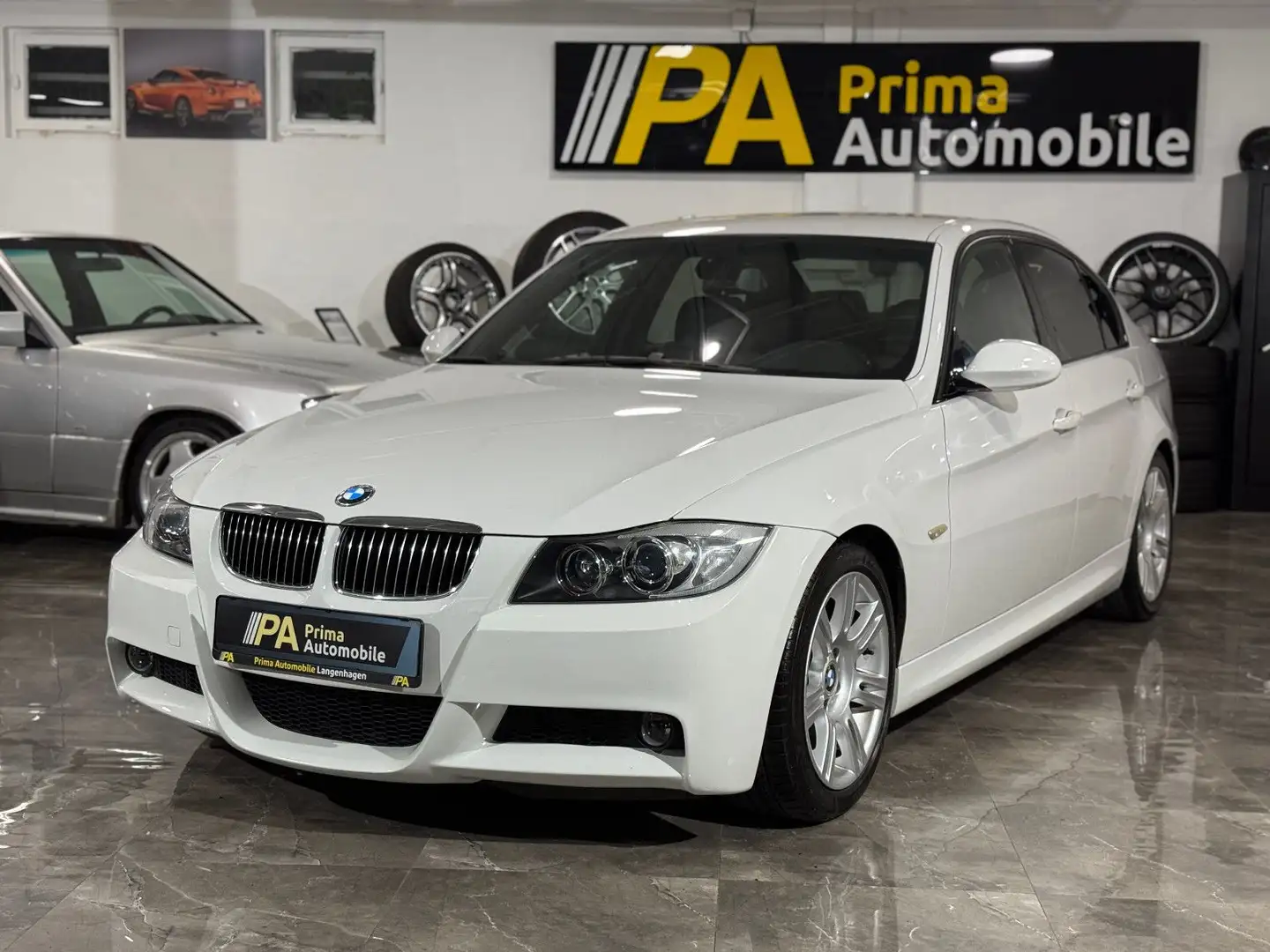 BMW 323 i Lim. / M-Paket Automatik Alcantara Xenon Blanco - 1