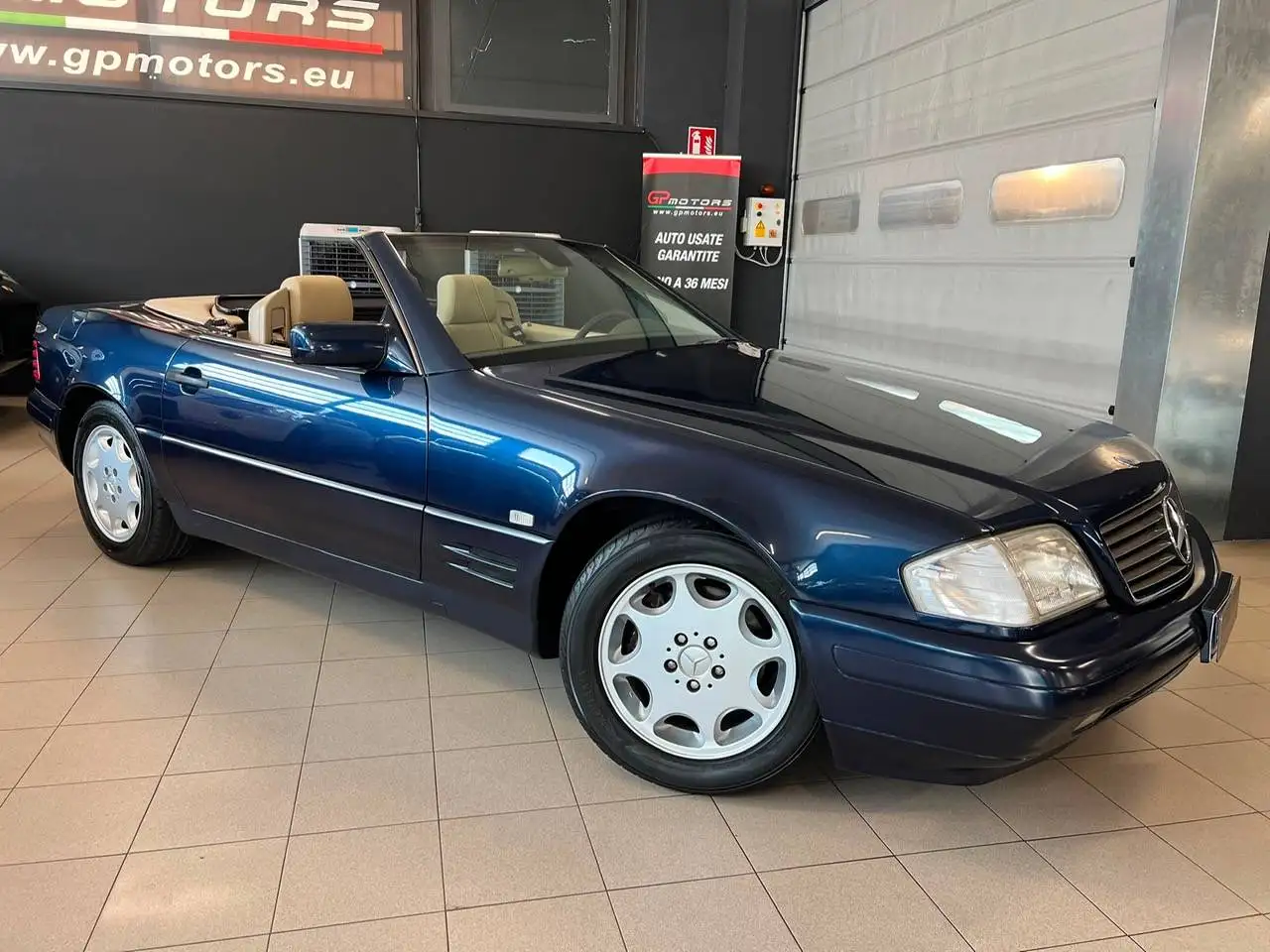 Mercedes-Benz SL 280 193CV HARD TOP ! MANUALE ! CONFIGURAZIONE UNICA ! PARI AL NUOVO ! DA COLLEZIONE !, foto 2