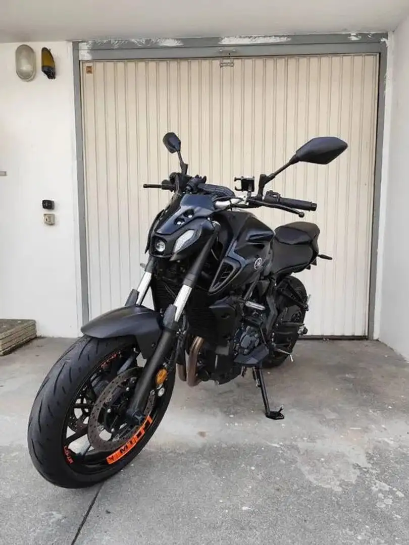 Yamaha MT-07 Negru - 2