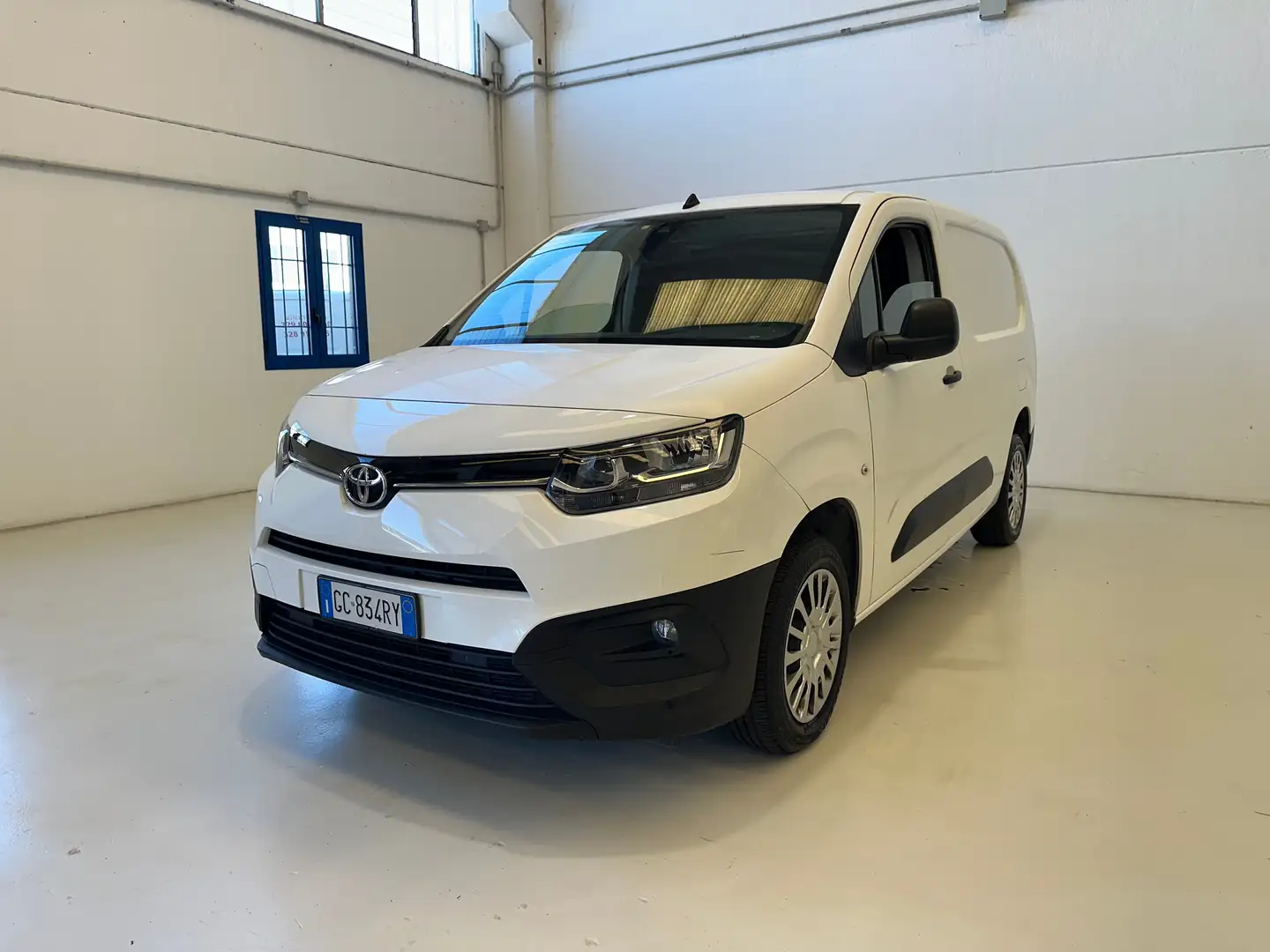 Toyota PROACE CITY MAXI 1.5 DIESEL 100 CV - 3 POSTI Blanc - 1