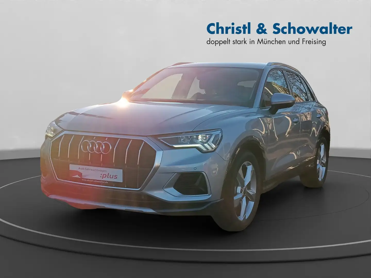 Audi Q3 35TFSI S tronic advanced AHK 3ZAC LED RFK M+S Silber - 2