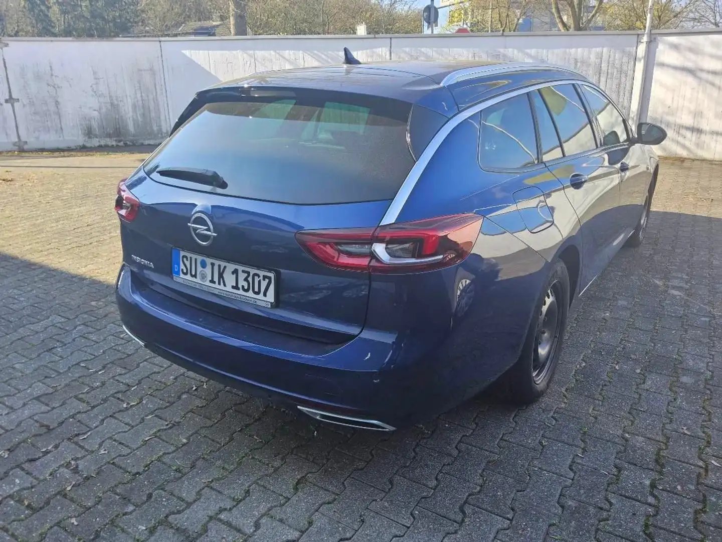 Opel Insignia B ST 2.0 D[Euro6d] AT Business Elegance Bleu - 2