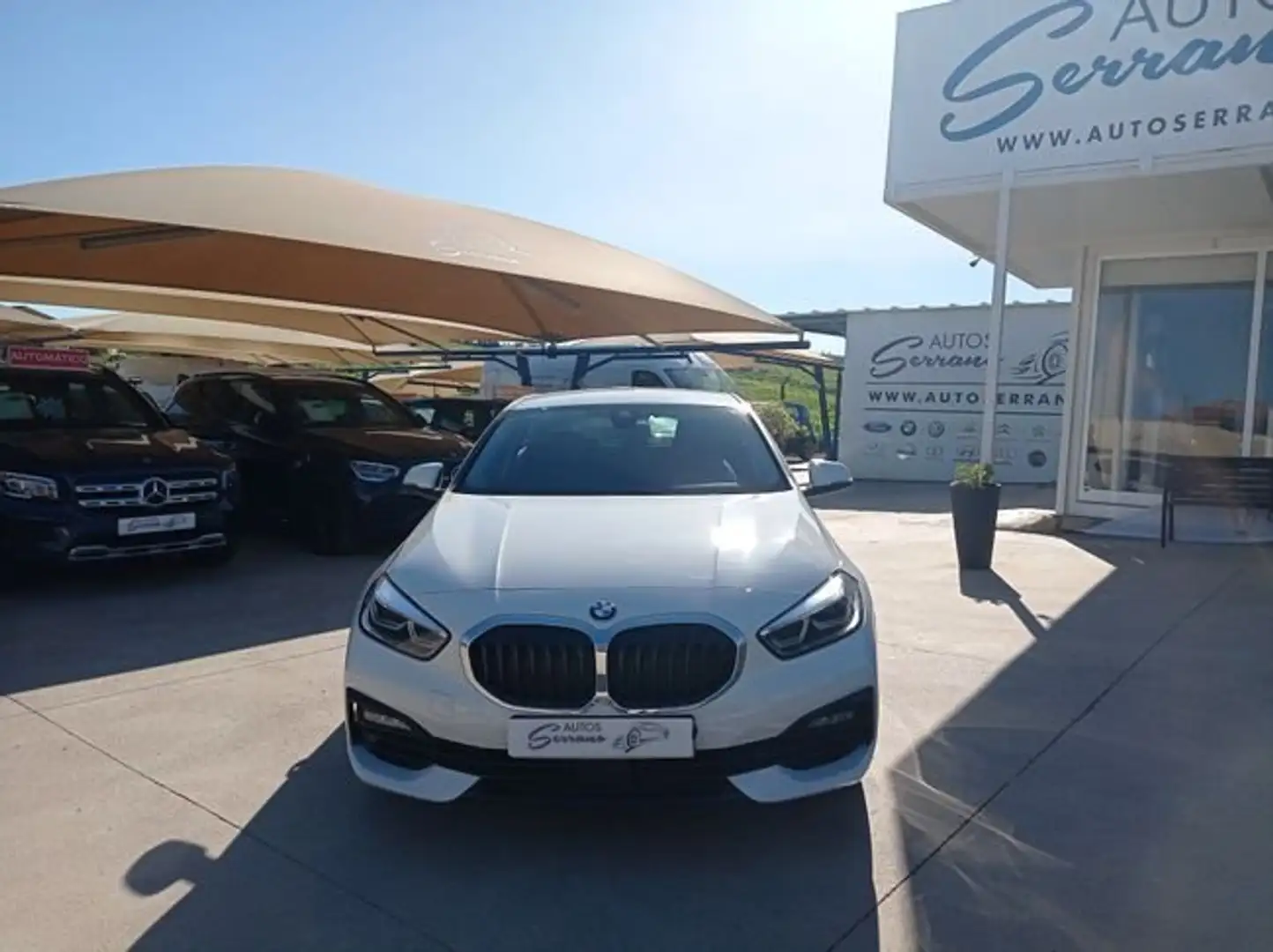 BMW 116 116d Blanco - 1