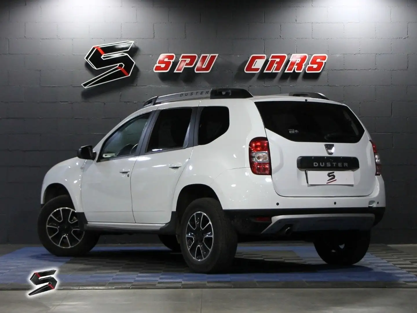 Dacia Duster Laureate TCE 92kW (125CV) 4X2 2017 Blanco - 2