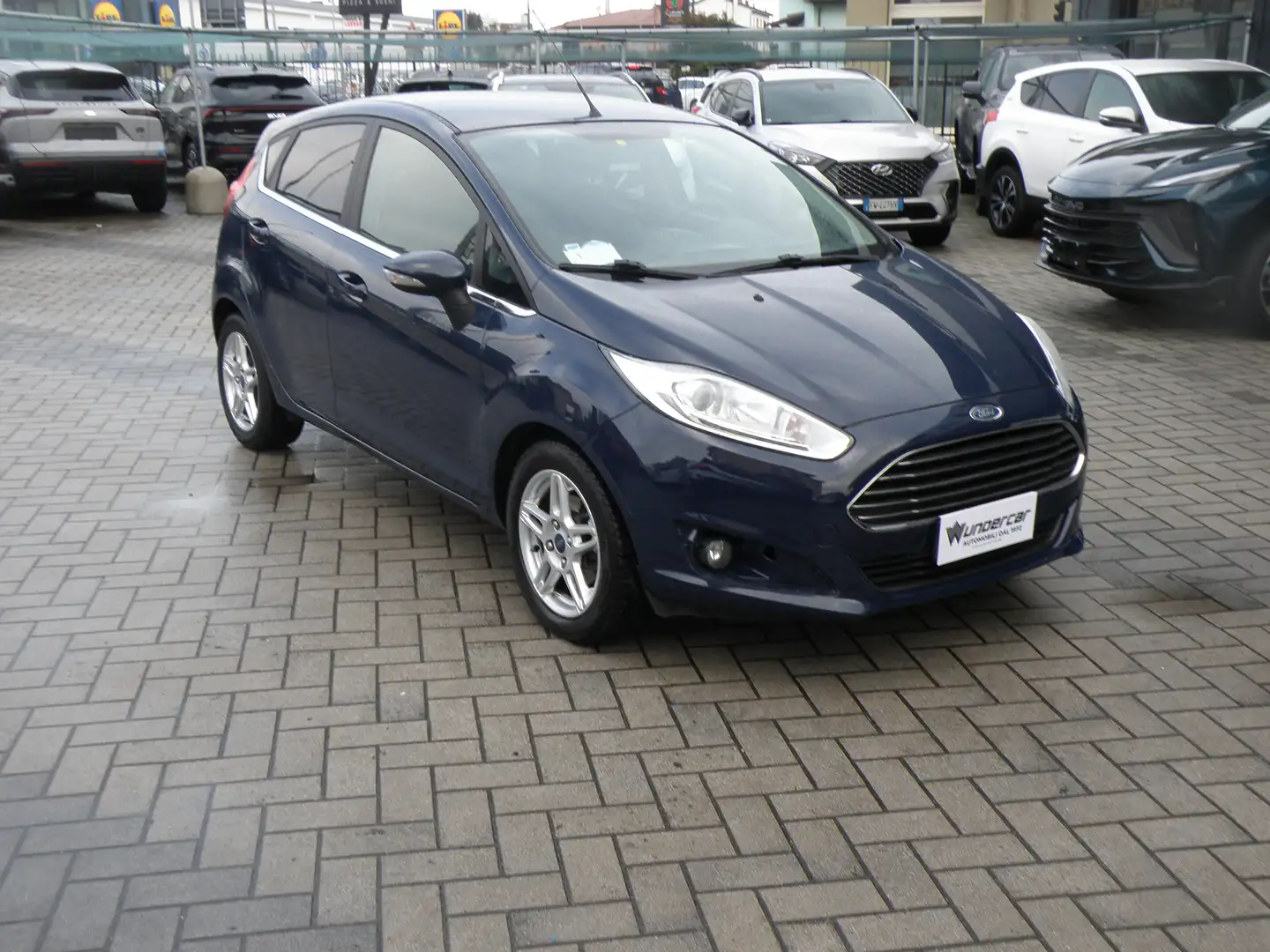 Ford Fiesta Fiesta VI 2013 5p 1.5 tdci Titanium 75cv Blau - 1