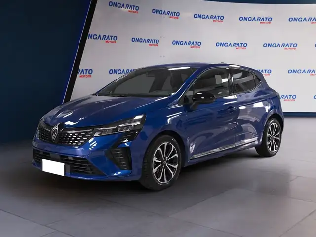 2025 Renault Clio in Blue for sale