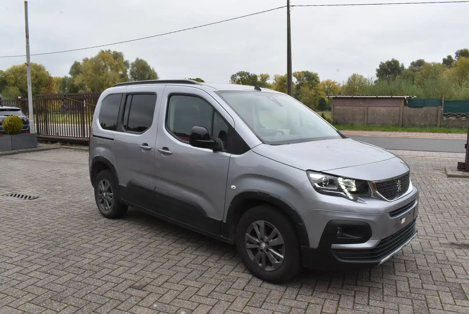 Citroen Berlingo XTR 1.5 BleuHDI ***12M GARANTIE***38.000KM!!! Gris - 2