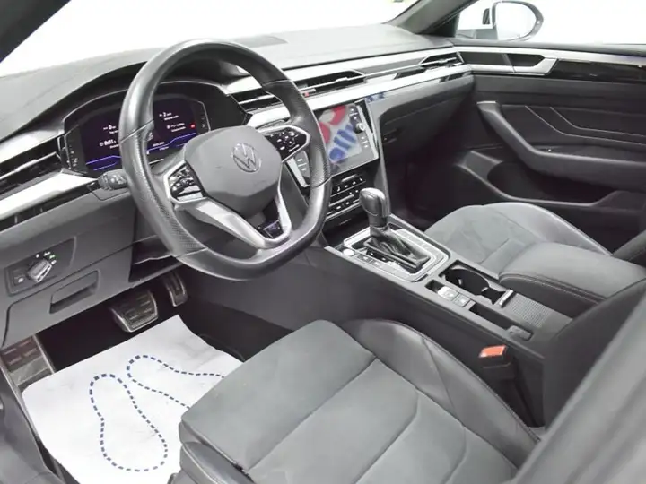 Volkswagen Arteon R-Line 2.0 TDI DSG 2022, foto 8